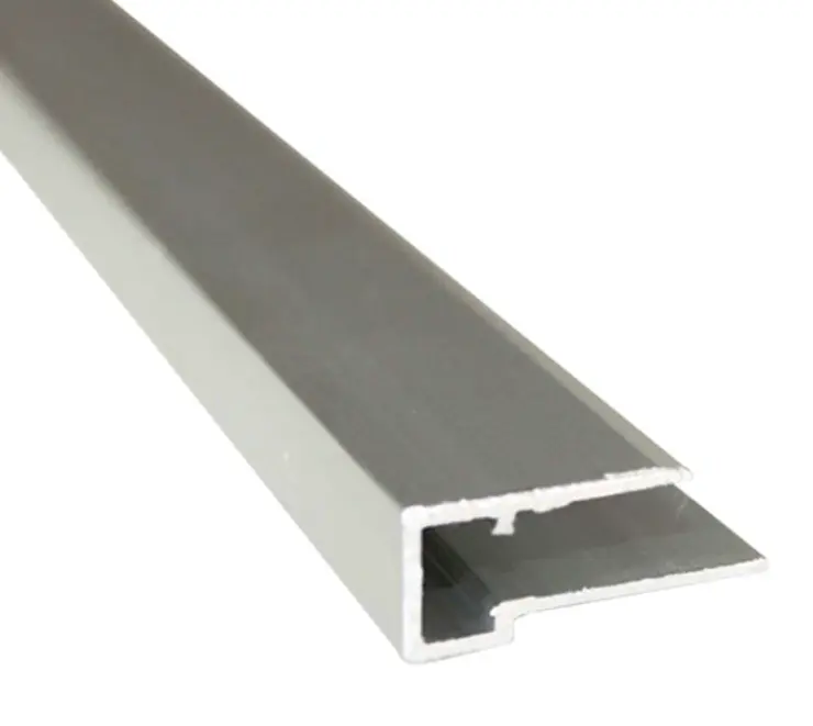 Remate POLYBLATT TIPO  U de ALUMINIUM 16mm de 2.10m 